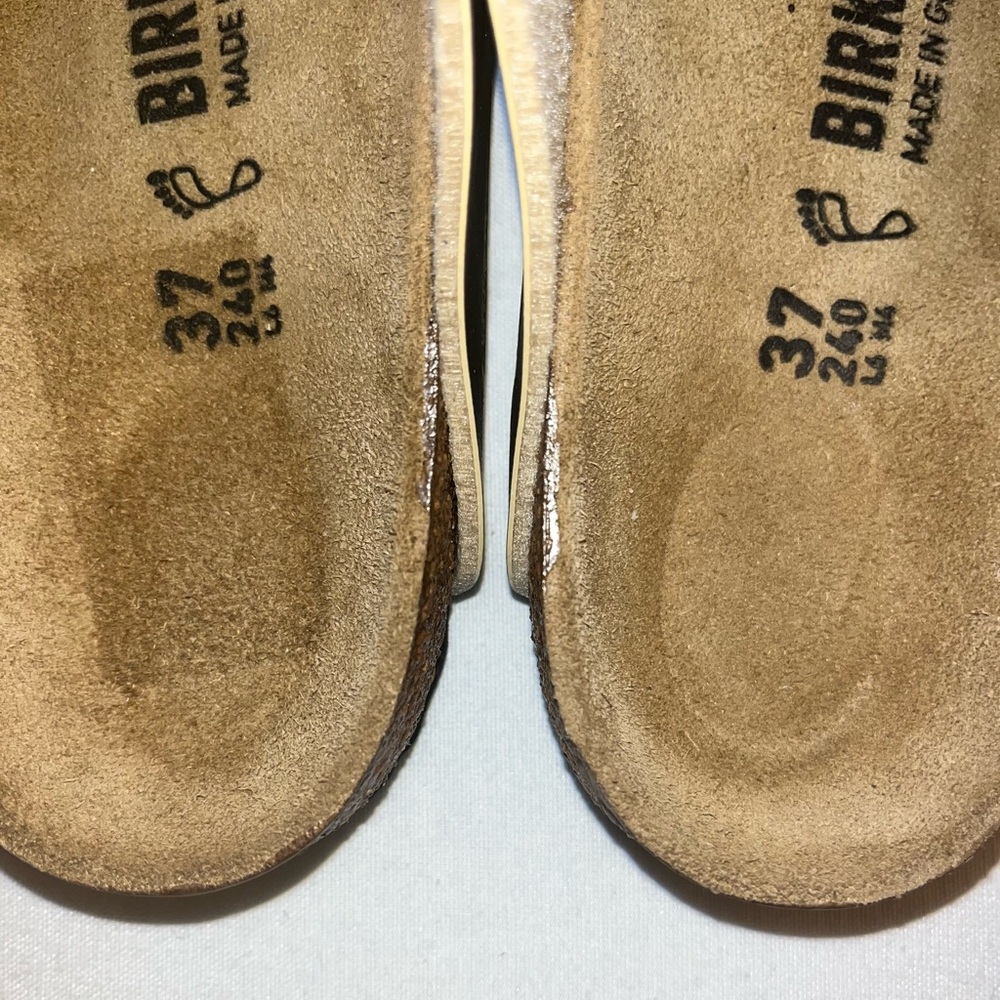 Birkenstock Arizona Suede Footbed Gold Metallic Sandals - Picture 2 of 6